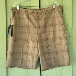NWT CLEVELAND CLASSIC Brown Plaid Golf Shorts 36